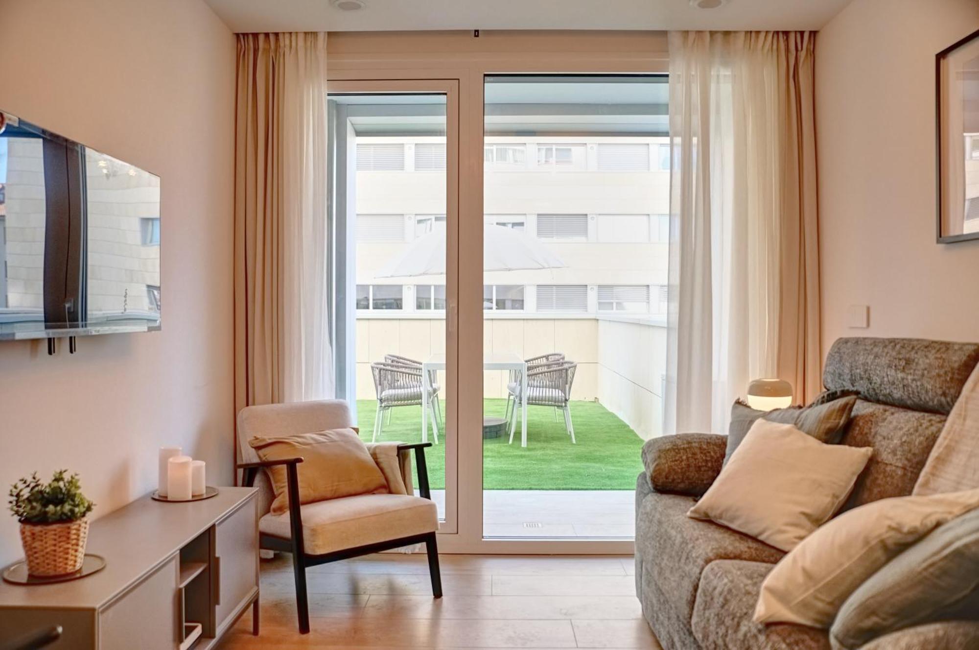 Apartamento Salesianos By Clabao Pamplona Exterior foto